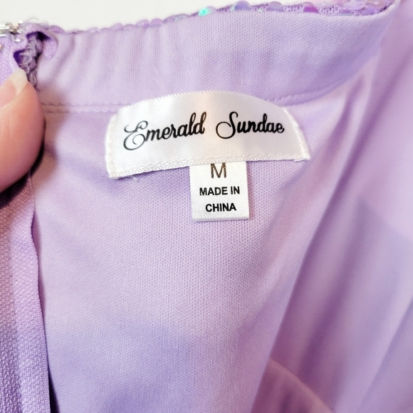 NWT Emerald Sundae Juniors Sequined Strapless Feather-Trim Gown in Lilac - Picture 10 of 12